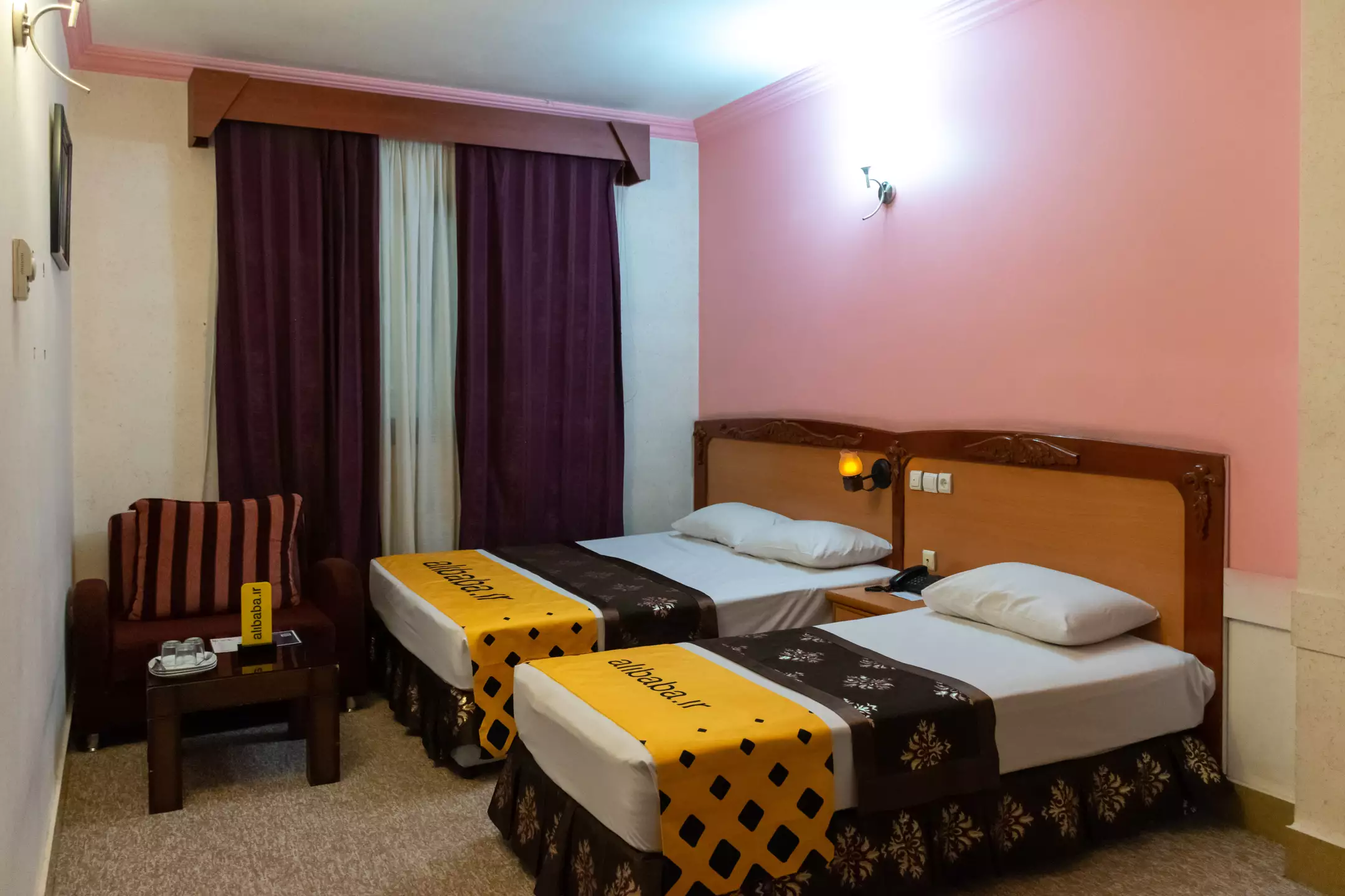 Alibaba https://cdn.alibaba.ir/ostorage/hotel-accommodation-images/69ca30d5347d52b68c6acaa6_‎⁨هتل پارمیدا-اتاق201-اتاق ۳ تخت-1⁩.webp